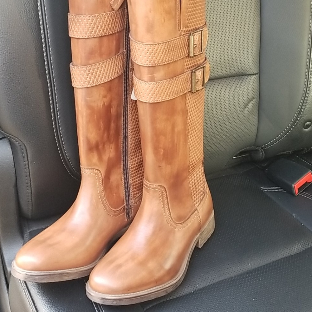 ROAN by Bedstu boots size 7.5 Tan